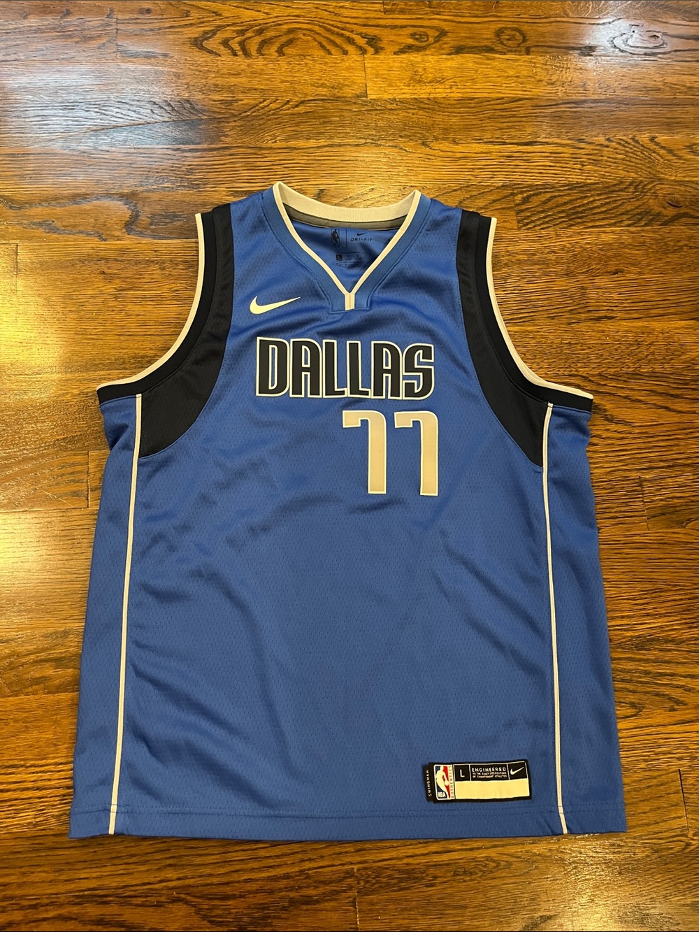 Authentic NBA basketball jersey tank top dry fit Nike size large boys